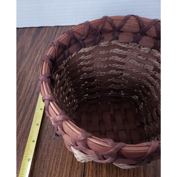 Woven Wicker and Rope Weaved Small 5 Inch Wooden Basket - Picture 8 of 9
